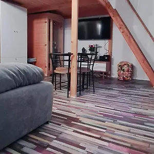 https://hookah-apartment-13.inbudapesthotels.com